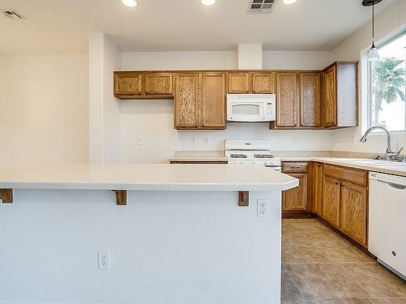 3rd image of 5916 Addy Ln