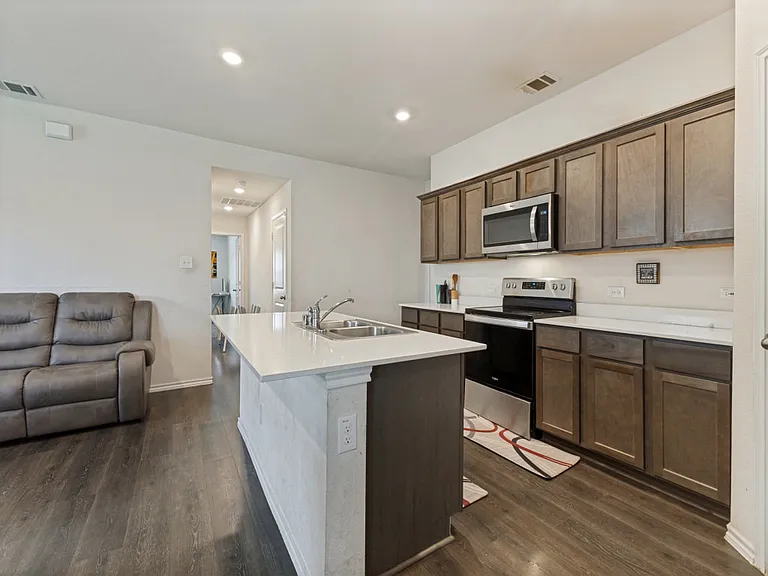 15127 Athena Dr — Photo 22