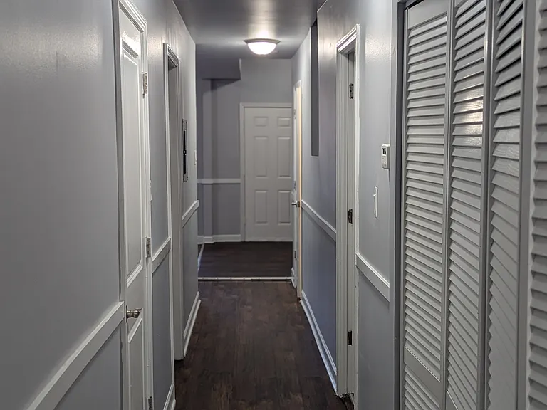 6401 S Saint Lawrence Ave — Photo 5