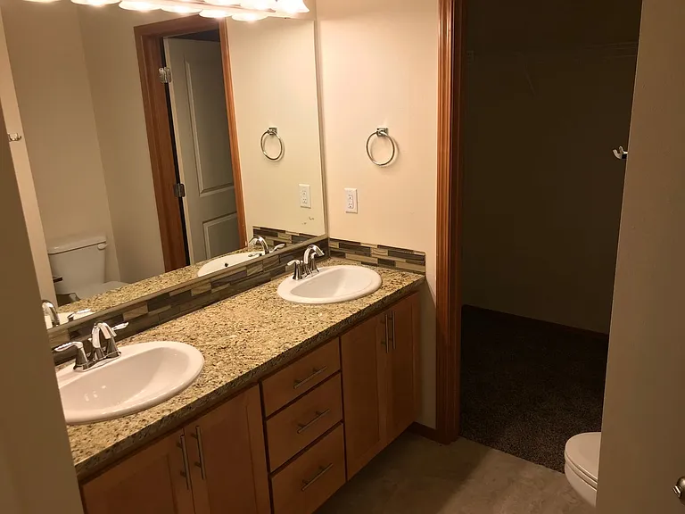 715 Kodiak Ln — Photo 6