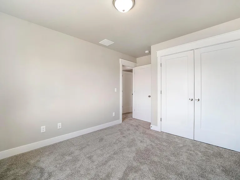 815 Jack Ave — Photo 16