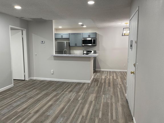 5th image of 26200 Redlands Blvd Unit 104