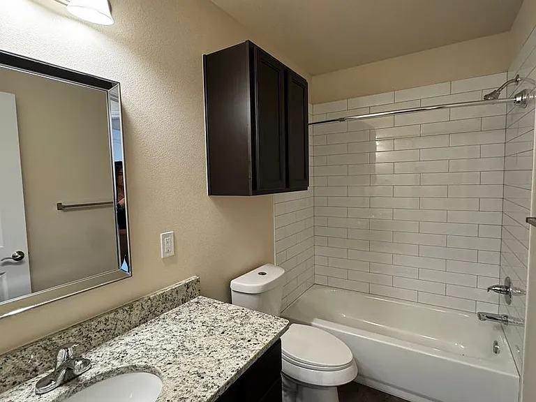 4203 Sunset St — Photo 13