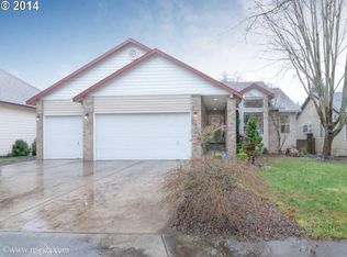 702 SE Wendy Ln, Gresham, OR 97080