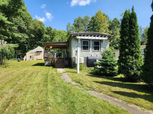 28 Cherry Street, Belmont, NH 03220