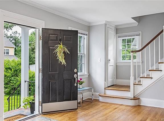 4th image of 3421 Maryland Ave