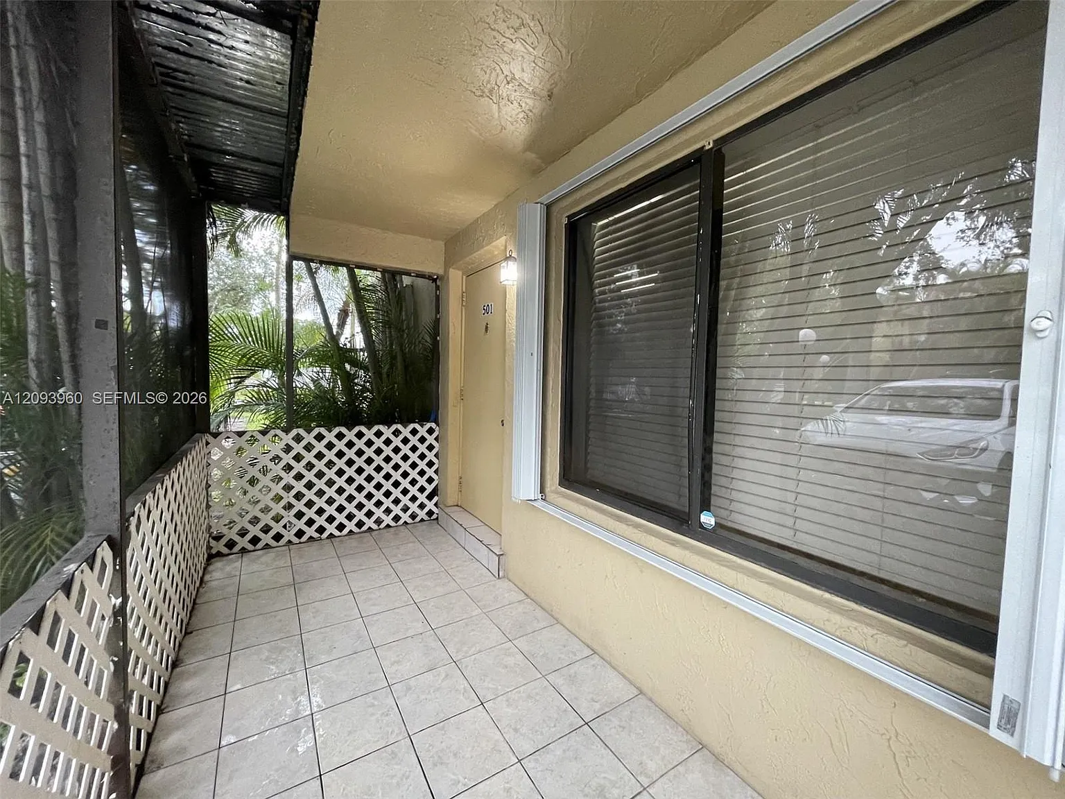 Village Townhouse-Pompano — Photo 3