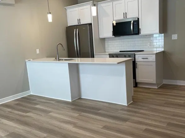 189 Bridge St APT 2, Phoenixville, PA 19460