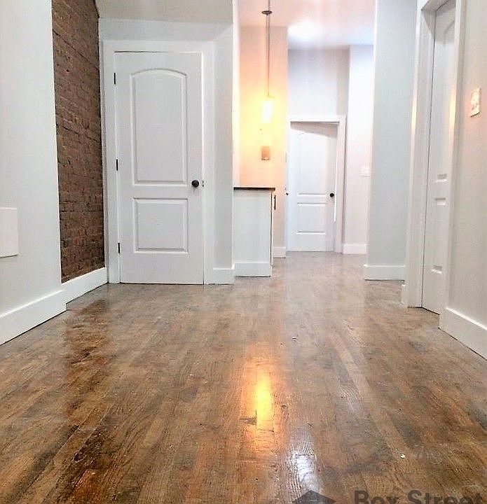 1st image of 439 Tompkins Ave APT 3