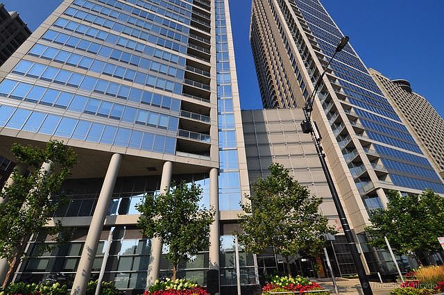 1st image of 600 N Lake Shore Dr APT 1604