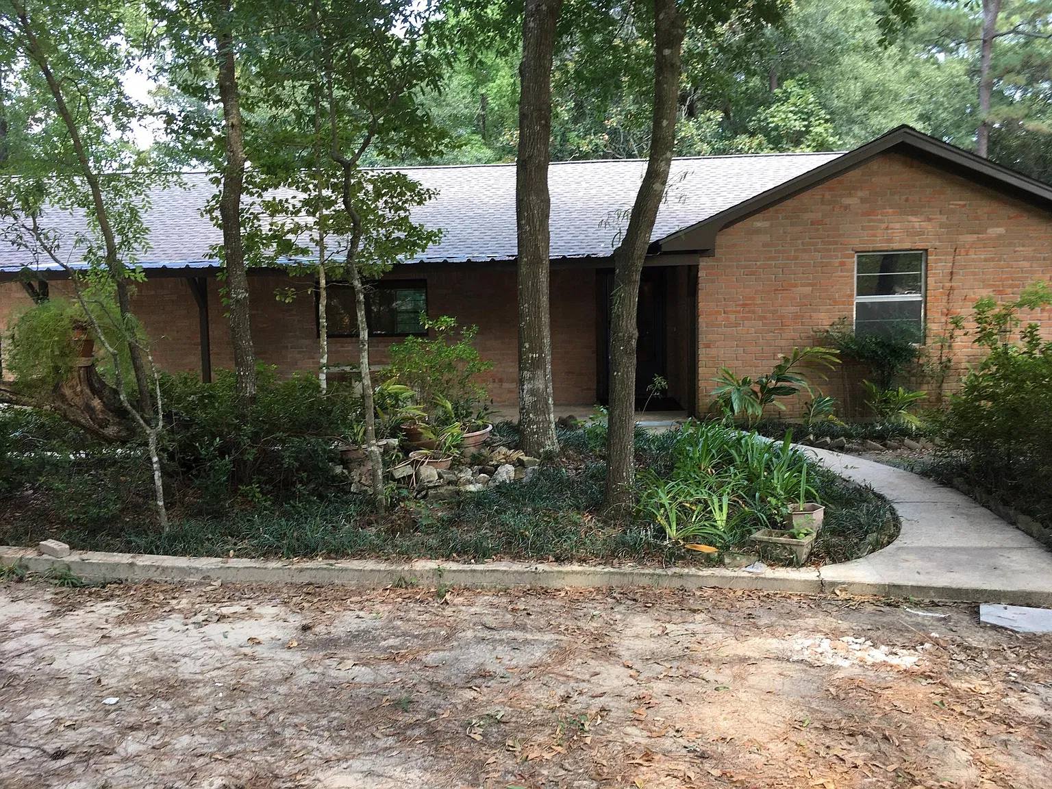 2 bed, 1688 sqft, $1,685 — Photo 2