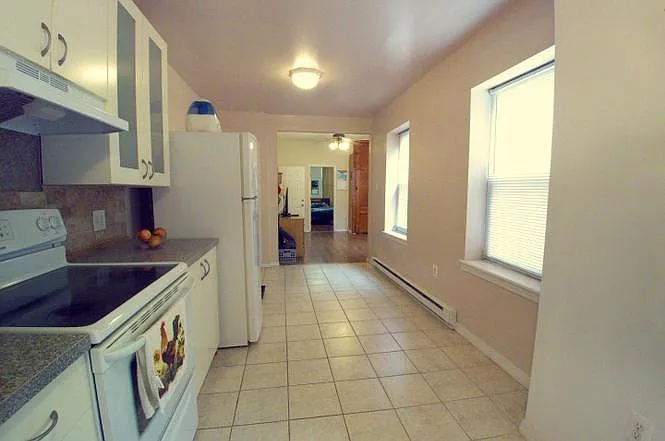1517 N Lawrence St #1 — Photo 1