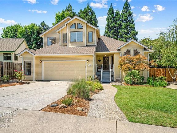 4th image of 296 Randall Dr