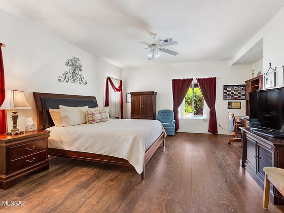 5th image of 3585 E Silver Buckle Pl
