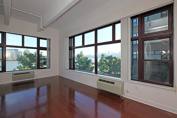 Sold by Liberty Realty | media 7