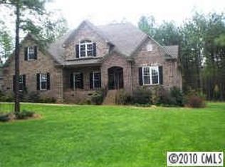 6819 Barefoot Cove Ct, Denver, NC 28037