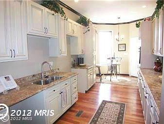 5th image of 1704 Guilford Ave