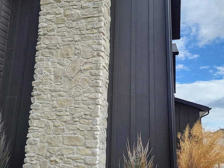545 Irene St #545 — Photo 3