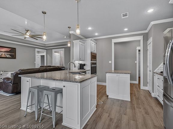 3rd image of 8108 Finches Grove Rd