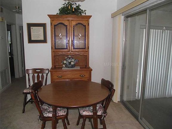 4th image of 21483 Glendale Ave