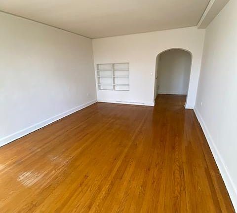 5th image of 907 Palmer Ave #5