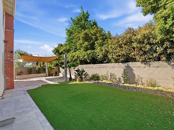 3rd image of 1454 Arlington Rd