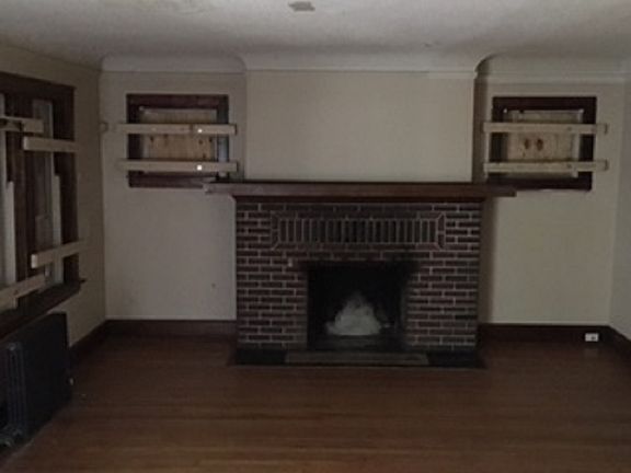 2nd image of 16135 La Salle Blvd