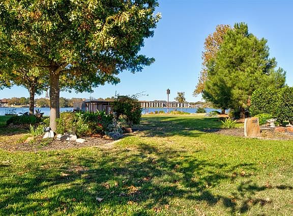 5th image of 310 Bahama Court