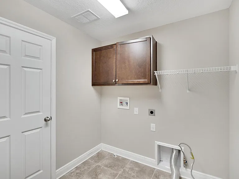 5320 Sagecrest Dr — Photo 35