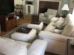 60 Beach St, Marblehead, MA 01945