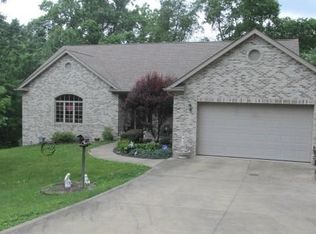 126 Magnolia Dr, Greensburg, PA 15601