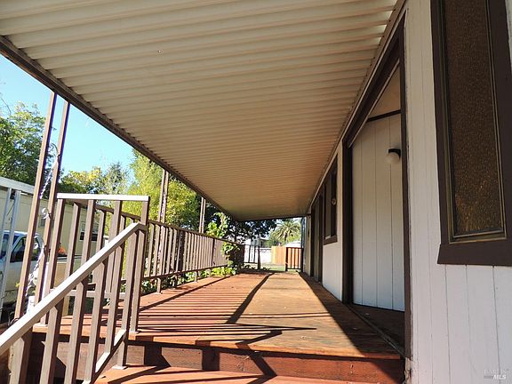 3rd image of 73 RANCHO Drive