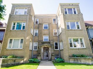 1529 W Touhy Ave APT 1, Chicago, IL 60626