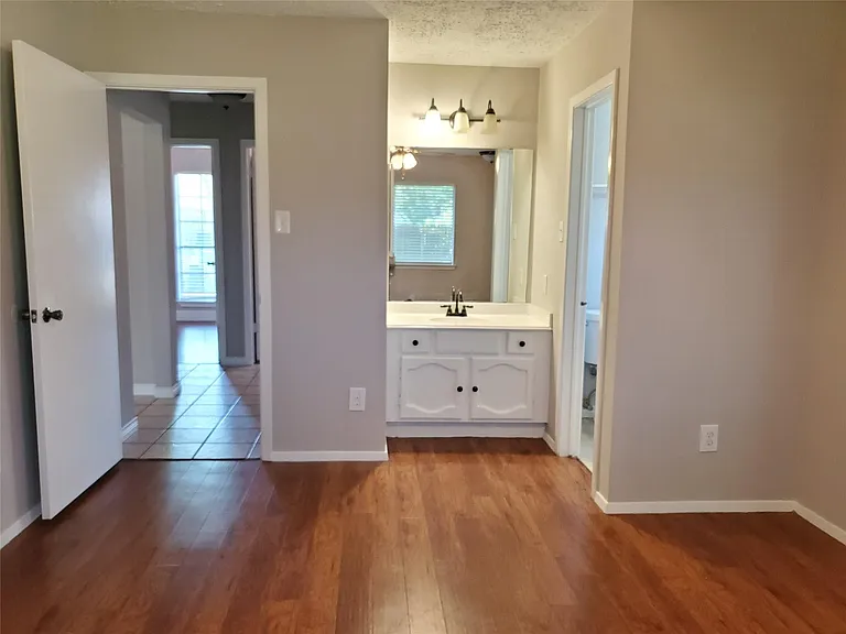 16315 Thistleglen Dr — Photo 14