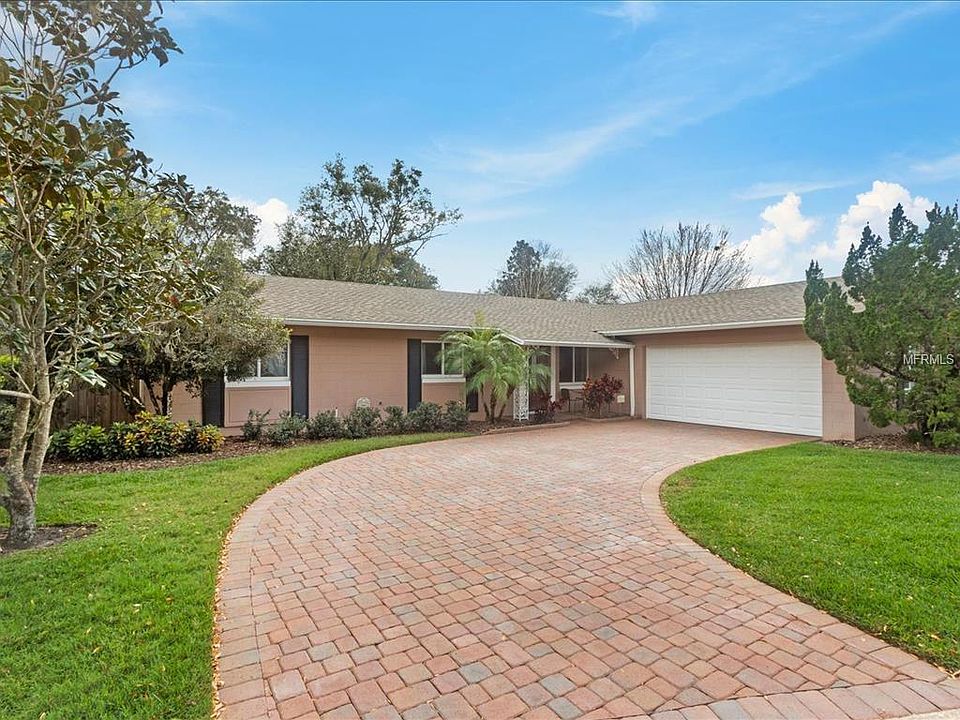 1st image of 2926 Montfichet Ln