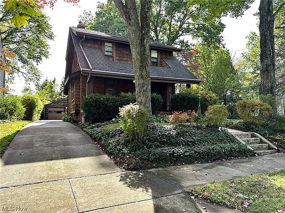 2nd image of 1426 Westvale Ave