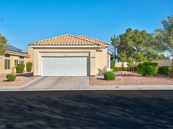 2nd image of 144 Wildshire Way