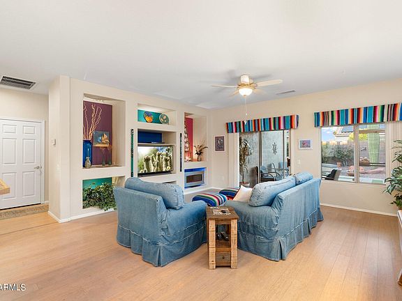 3rd image of 16136 W MONTOYA Drive
