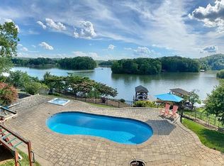 2825 Blue Heron Way, Louisville, TN 37777