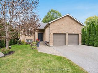 1011 Ferrier Ave, Innisfil, ON L0L 1W0
