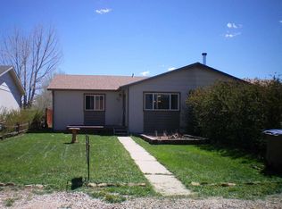 277 Lincoln St, Laramie, WY 82070