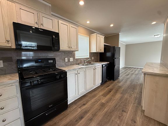 5th image of 71400 Van Dyke Rd #79