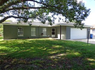 627 Barkfield St, Brandon, FL 33511