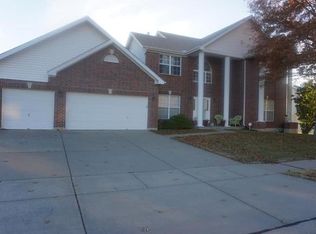 4122 Sheridan Meadows Dr, Florissant, MO 63034
