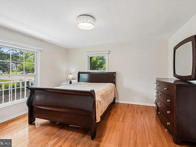 11119 Lamplighter Ln — Photo 16