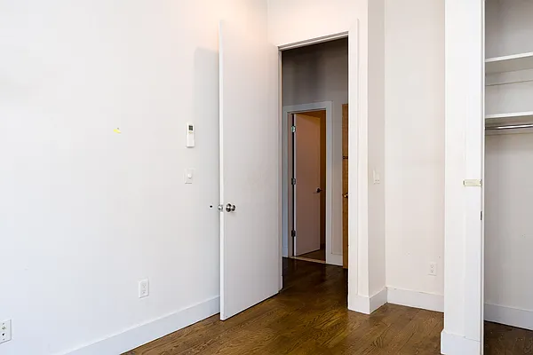 Rented by Nooklyn NYC LLC | media 26