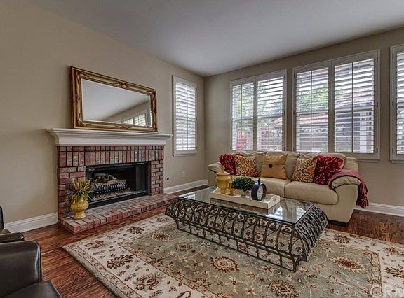 3rd image of 23 Groveside Dr