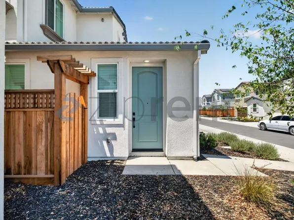 1518 N Central Pkwy #Adu, Tracy, CA 95391