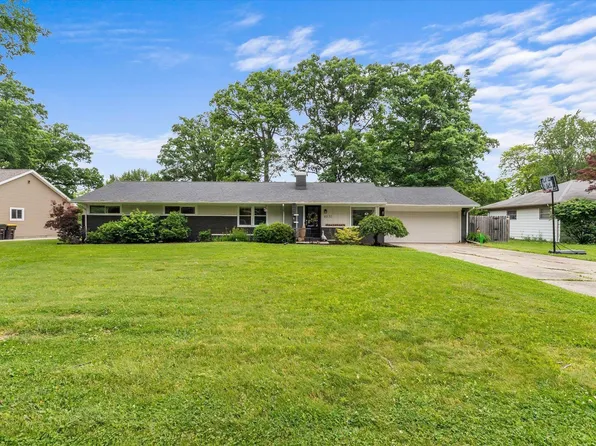 4031 Dalewood Dr, Fort Wayne, IN 46815