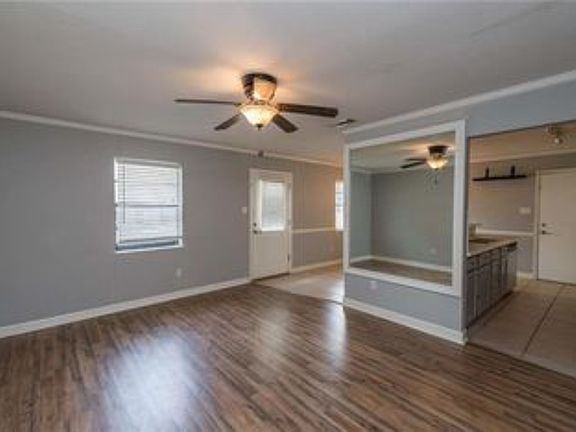 2nd image of 848 Pine Mountain Dr